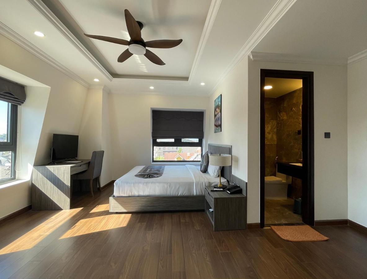 Khach San Lilac Hotel Да Лат Екстериор снимка