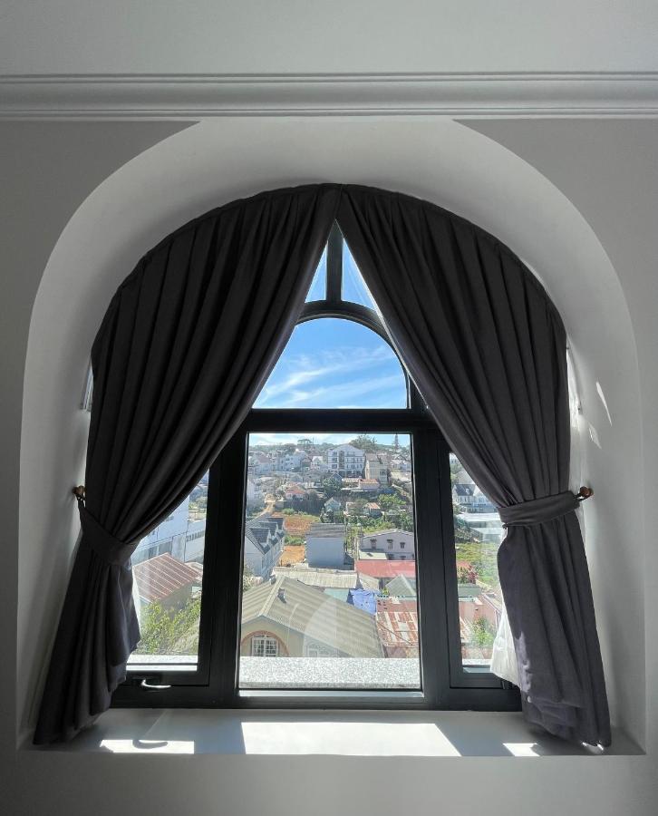 Khach San Lilac Hotel Да Лат Екстериор снимка