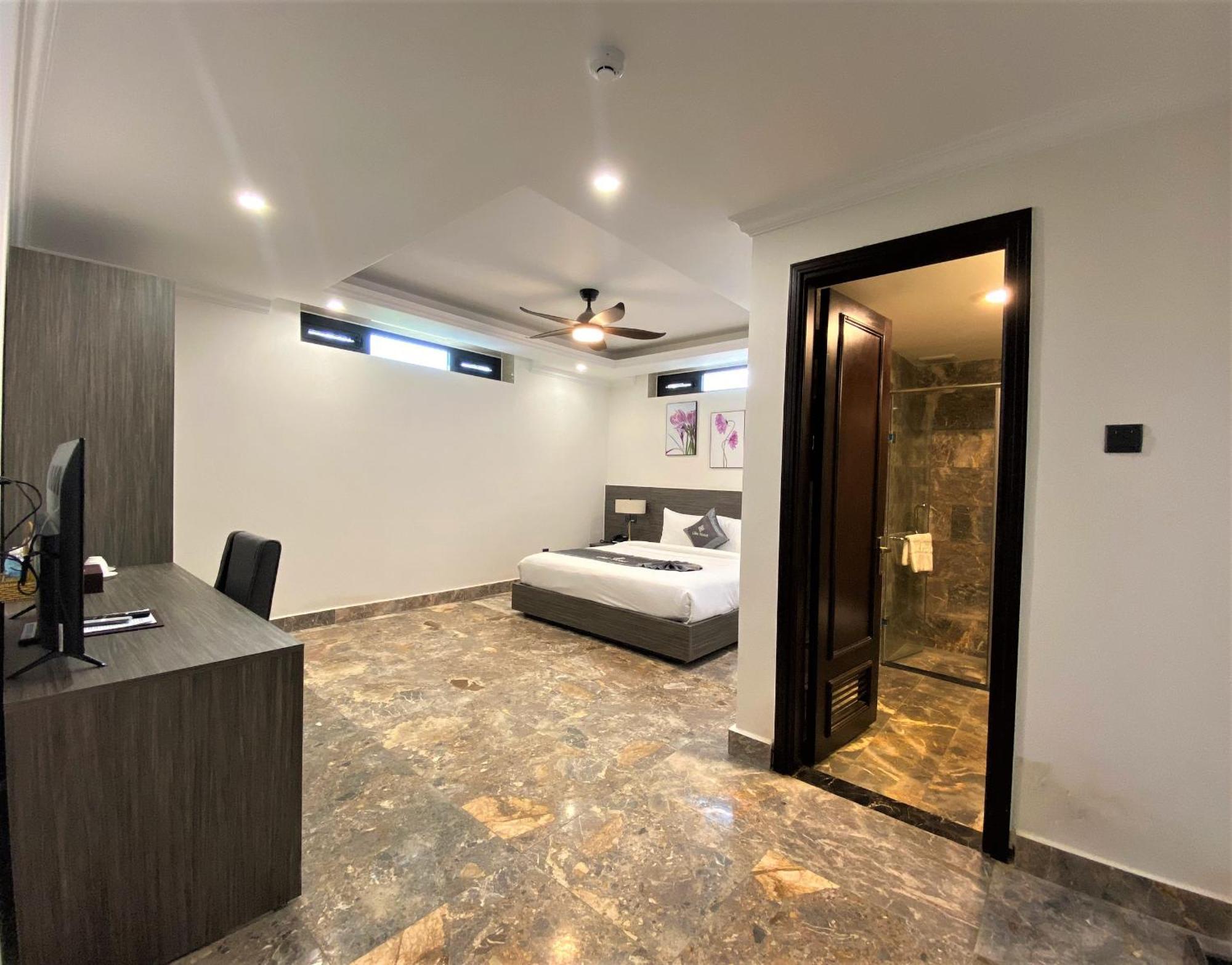 Khach San Lilac Hotel Да Лат Екстериор снимка